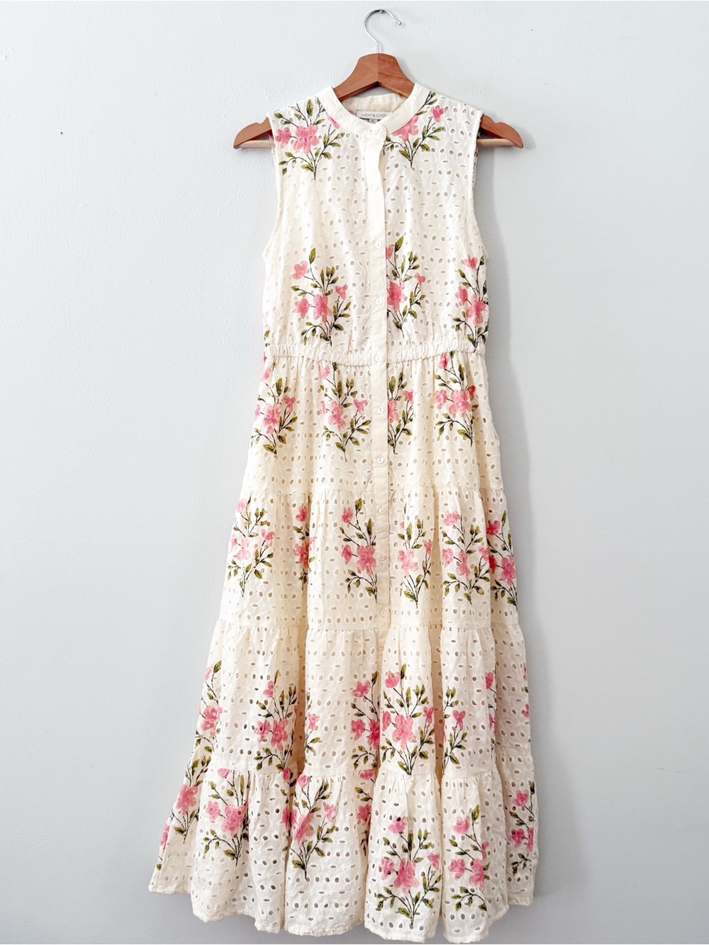 Lucky & Coco Women’s Eyelet Overlay Button Front Dress Cotton Size XS. In good c